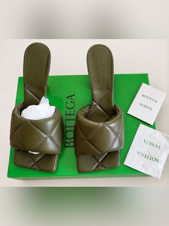 Bottega Veneta Shoes - Bottega Veneta Lido Padded Leather Sandal Olive Green Authentic Made in Italy